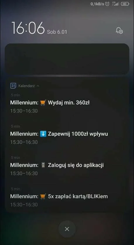 Pływające przypomnienia na smarftonie po rozwinięciu